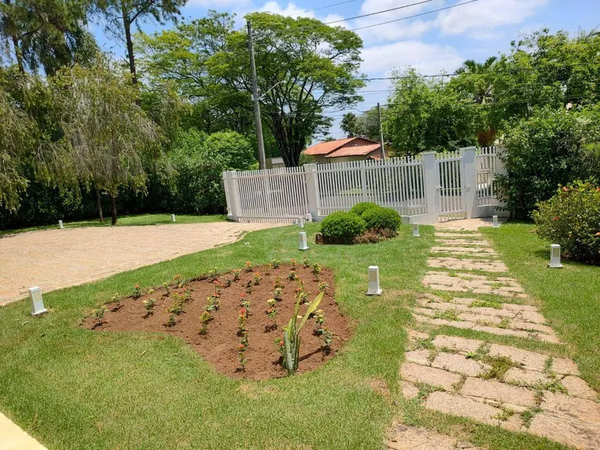 Chácara com 3 quartos à venda e para alugar, 3000m2 em Vale das Laranjeiras, Indaiatuba - SP - imagem 6 Foto 6 de Chácara com 3 quartos à venda e para alugar, 3000m2 em Vale das Laranjeiras, Indaiatuba - SP