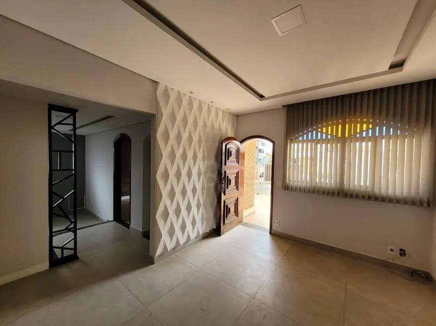 Foto 6 de Casa à venda, 220m2 em Vila Sfeir, Indaiatuba - SP