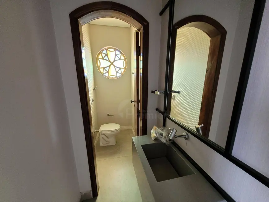 Foto 7 de Casa à venda, 220m2 em Vila Sfeir, Indaiatuba - SP