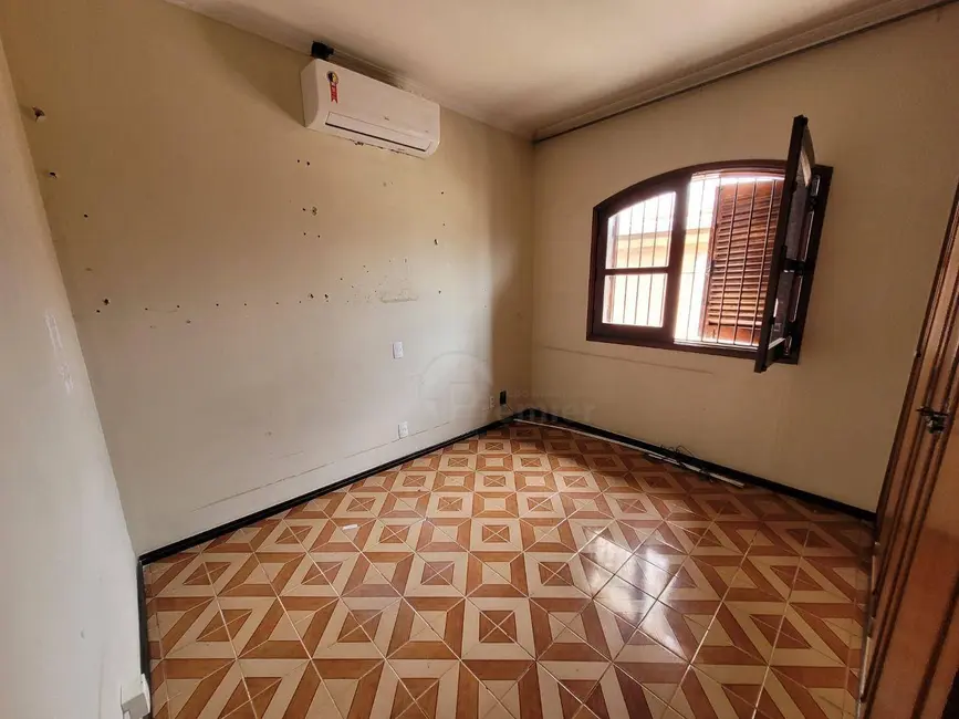 Foto 26 de Casa à venda, 220m2 em Vila Sfeir, Indaiatuba - SP