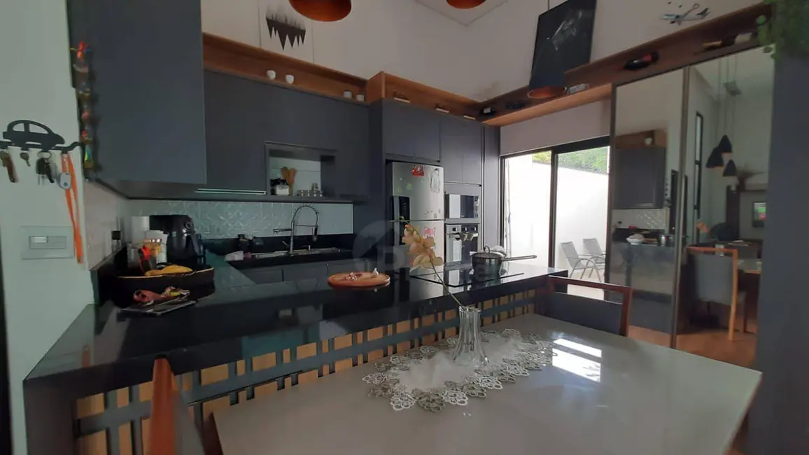 Foto 9 de Casa com 4 quartos à venda, 217m2 em Jardim Moriyama, Indaiatuba - SP