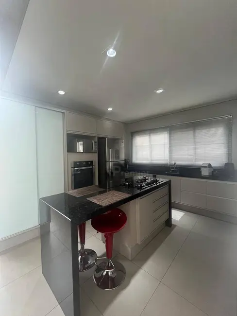 Casa de Condomínio com 3 quartos à venda, 300m2 em Jardim Residencial Terra Nobre, Indaiatuba - SP - imagem 9 Foto 9 de Casa de Condomínio com 3 quartos à venda, 300m2 em Jardim Residencial Terra Nobre, Indaiatuba - SP