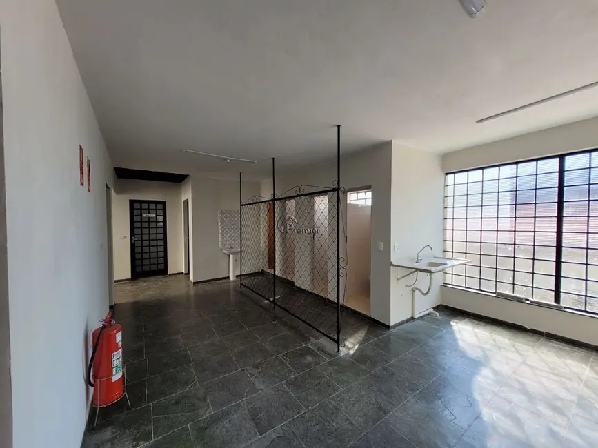 Foto 31 de Casa à venda, 448m2 em Vila Georgina, Indaiatuba - SP