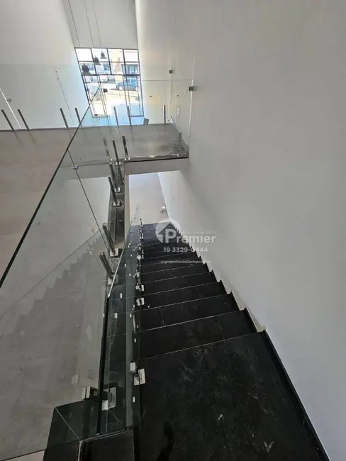 Sala Comercial à venda e para alugar, 180m2 em Centro, Indaiatuba - SP - imagem 3 Foto 3 de Sala Comercial à venda e para alugar, 180m2 em Centro, Indaiatuba - SP