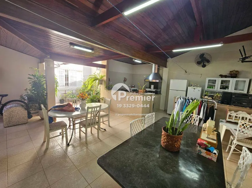 Casa com 3 quartos à venda, 250m2 em Vila Maria Helena, Indaiatuba - SP - imagem 9 Foto 9 de Casa com 3 quartos à venda, 250m2 em Vila Maria Helena, Indaiatuba - SP