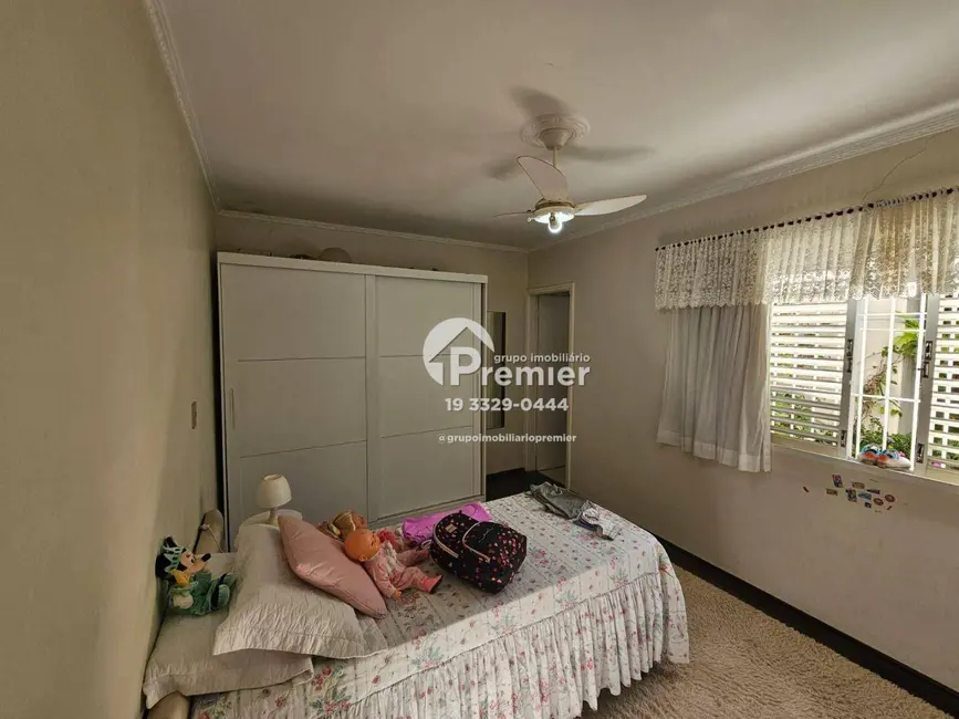 Casa com 3 quartos à venda, 250m2 em Vila Maria Helena, Indaiatuba - SP - imagem 2 Foto 2 de Casa com 3 quartos à venda, 250m2 em Vila Maria Helena, Indaiatuba - SP