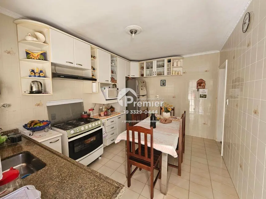Casa com 3 quartos à venda, 250m2 em Vila Maria Helena, Indaiatuba - SP - imagem 8 Foto 8 de Casa com 3 quartos à venda, 250m2 em Vila Maria Helena, Indaiatuba - SP