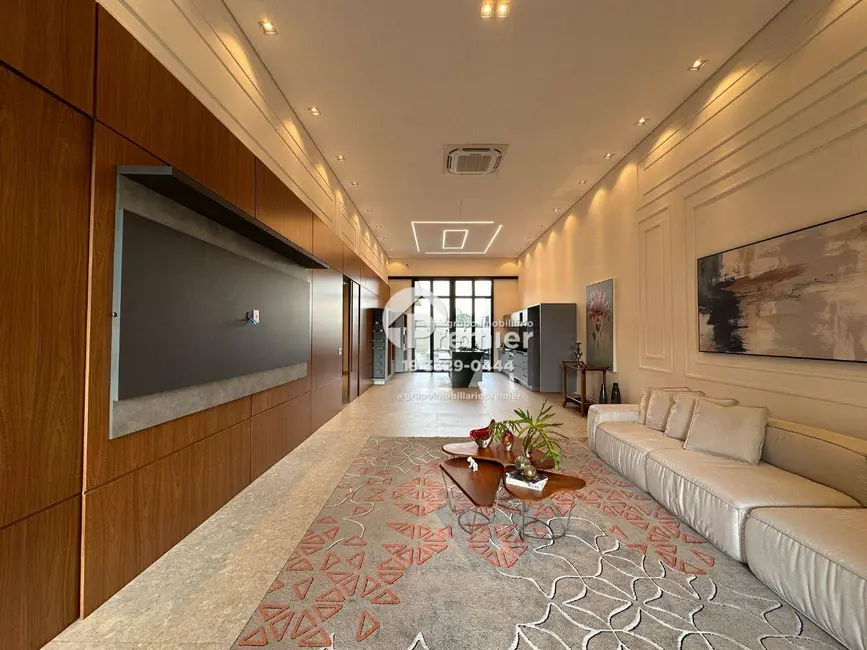 Foto 2 de Casa de Condomínio com 3 quartos à venda, 360m2 em Jardim Residencial Dona Lucilla, Indaiatuba - SP