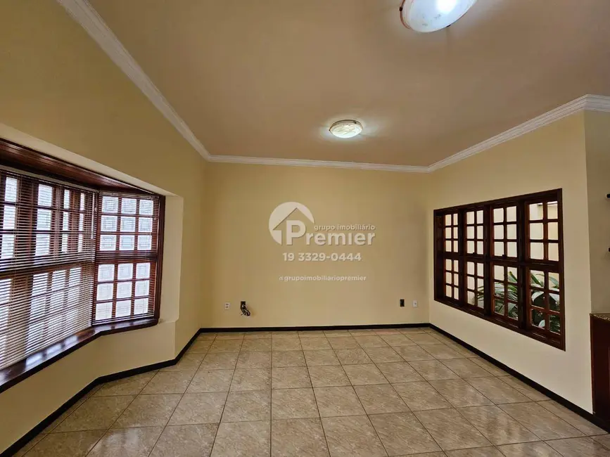 Foto 3 de Casa com 3 quartos para alugar, 300m2 em Vila Suíça, Indaiatuba - SP