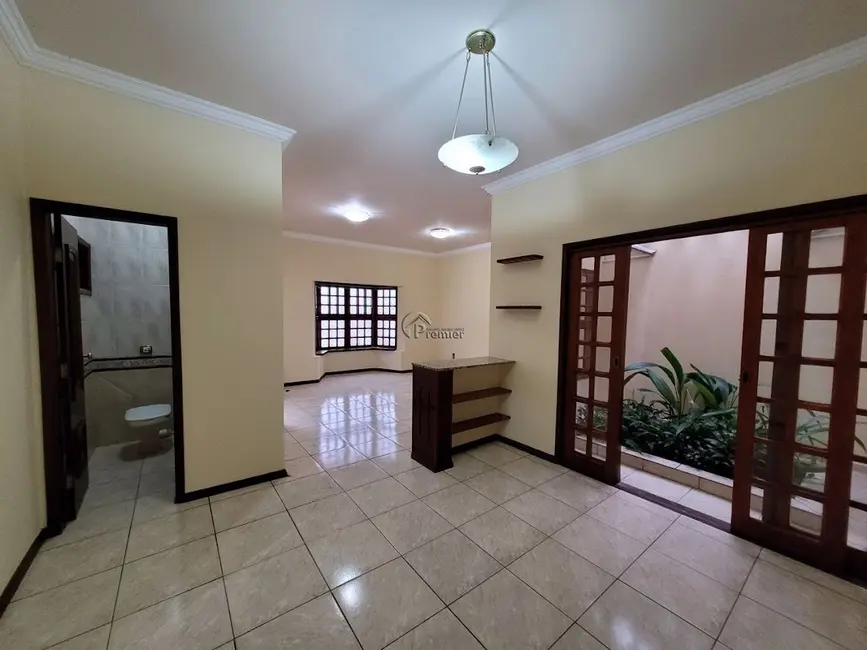 Casa com 3 quartos para alugar, 300m2 em Vila Suíça, Indaiatuba - SP - imagem 8 Foto 8 de Casa com 3 quartos para alugar, 300m2 em Vila Suíça, Indaiatuba - SP