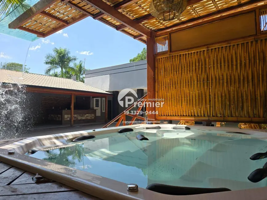 Chácara com 3 quartos à venda, 3000m2 em Vale das Laranjeiras, Indaiatuba - SP - imagem 5 Foto 5 de Chácara com 3 quartos à venda, 3000m2 em Vale das Laranjeiras, Indaiatuba - SP