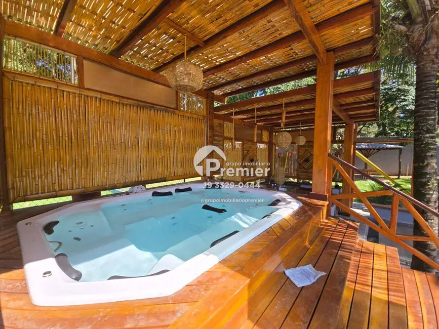 Chácara com 3 quartos à venda, 3000m2 em Vale das Laranjeiras, Indaiatuba - SP - imagem 4 Foto 4 de Chácara com 3 quartos à venda, 3000m2 em Vale das Laranjeiras, Indaiatuba - SP