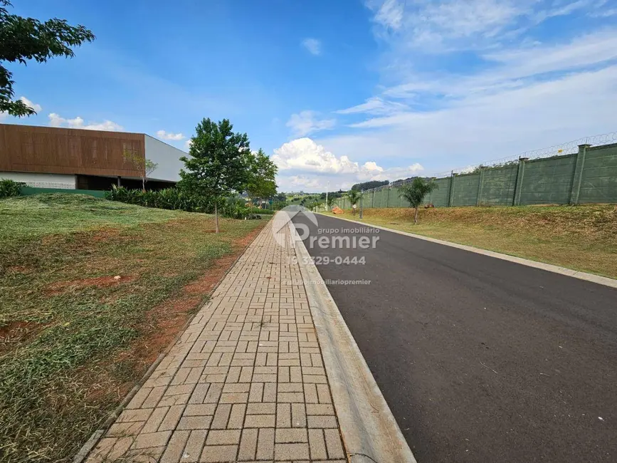Foto 1 de Terreno / Lote à venda, 2500m2 em Distrito Industrial Benedito Storani, Vinhedo - SP