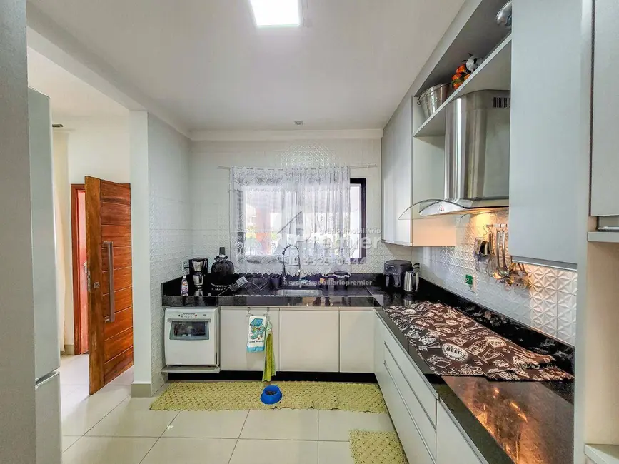 Foto 9 de Casa com 3 quartos à venda, 150m2 em Indaiatuba - SP