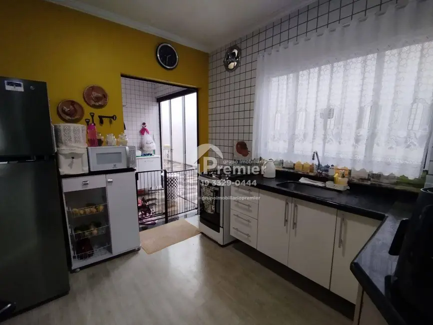 Foto 6 de Casa com 3 quartos à venda, 250m2 em Jardim Europa II, Indaiatuba - SP