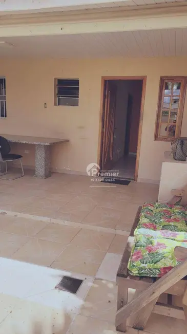 Foto 3 de Casa com 2 quartos à venda, 250m2 em Jardim Regina, Indaiatuba - SP