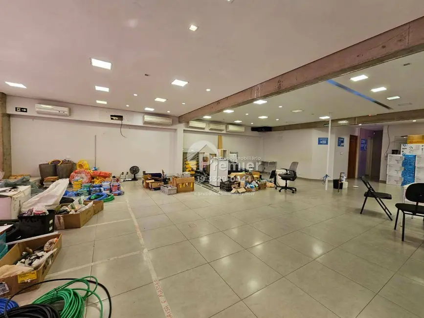 Sala Comercial para alugar, 239m2 em Centro, Indaiatuba - SP - imagem 6 Foto 6 de Sala Comercial para alugar, 239m2 em Centro, Indaiatuba - SP