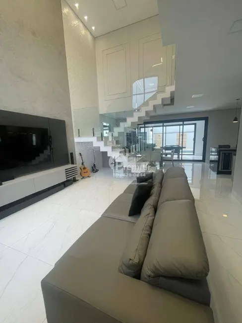 Foto 3 de Casa de Condomínio com 3 quartos à venda, 300m2 em Jardim Residencial Maria Dulce, Indaiatuba - SP