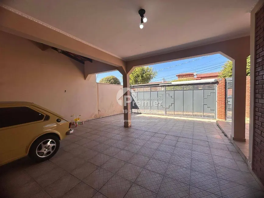 Casa com 2 quartos à venda, 300m2 em Parque São Lourenço, Indaiatuba - SP - imagem 3 Foto 3 de Casa com 2 quartos à venda, 300m2 em Parque São Lourenço, Indaiatuba - SP