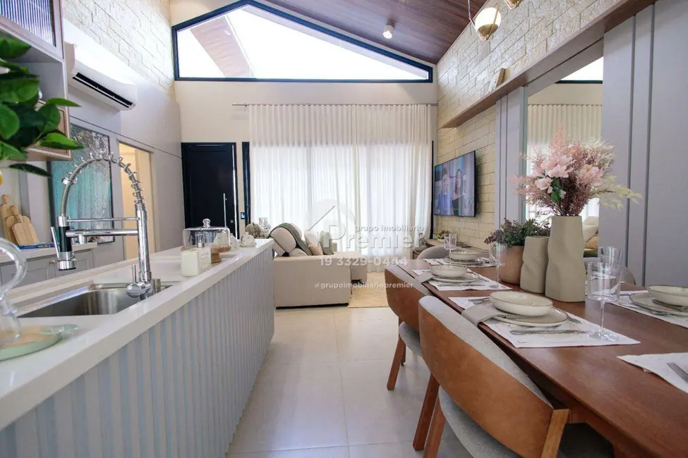 Foto 3 de Casa de Condomínio com 3 quartos à venda, 200m2 em Elias Fausto - SP