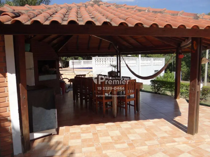 Foto 4 de Chácara com 3 quartos à venda, 3000m2 em Jardim dos Laranjais, Indaiatuba - SP