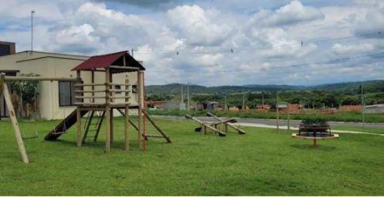 Foto 2 de Terreno / Lote à venda, 340m2 em Indaiatuba - SP