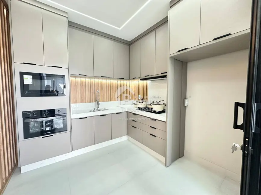 Foto 5 de Casa de Condomínio com 3 quartos à venda, 200m2 em Indaiatuba - SP