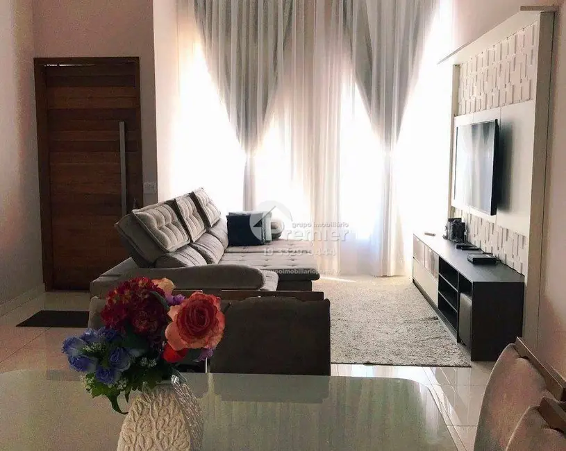 Foto 3 de Casa de Condomínio com 3 quartos à venda, 200m2 em Jardim Bréscia, Indaiatuba - SP