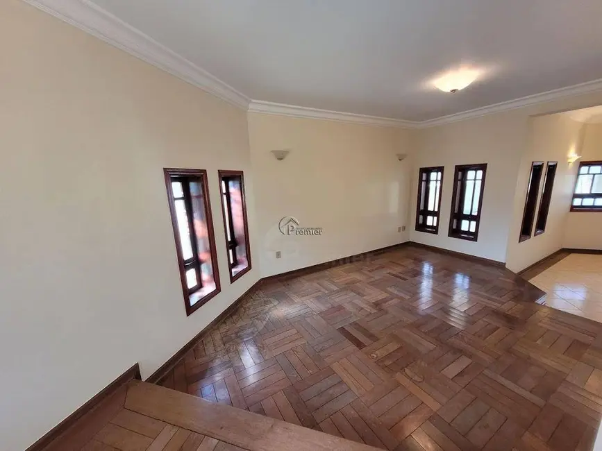 Casa de Condomínio com 3 quartos para alugar, 450m2 em Village Terras de Indaiá, Indaiatuba - SP - imagem 4 Foto 4 de Casa de Condomínio com 3 quartos para alugar, 450m2 em Village Terras de Indaiá, Indaiatuba - SP