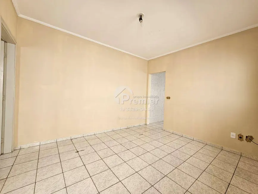 Foto 8 de Casa com 2 quartos para alugar, 125m2 em Jardim Itamaracá, Indaiatuba - SP