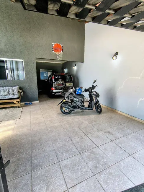 Foto 3 de Casa com 3 quartos à venda, 190m2 em Indaiatuba - SP