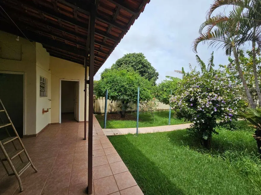 Foto 3 de Casa com 3 quartos para alugar, 394m2 em Vila Furlan, Indaiatuba - SP