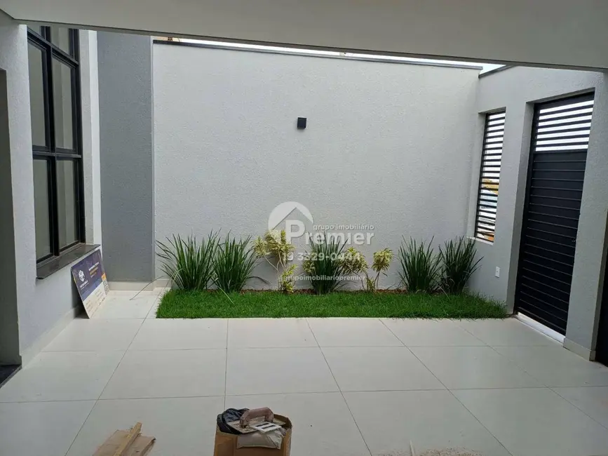 Casa com 3 quartos à venda, 150m2 em Indaiatuba - SP - imagem 3 Foto 3 de Casa com 3 quartos à venda, 150m2 em Indaiatuba - SP