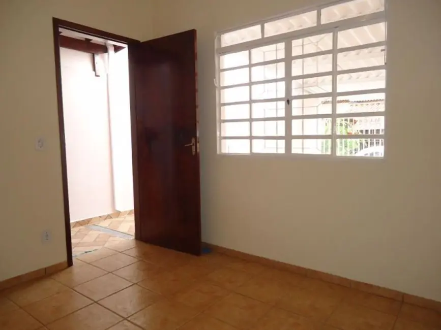 Casa com 2 quartos à venda, 131m2 em Jardim do Valle II, Indaiatuba - SP - imagem 6 Foto 6 de Casa com 2 quartos à venda, 131m2 em Jardim do Valle II, Indaiatuba - SP