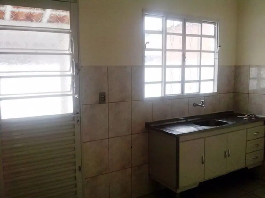 Casa com 2 quartos à venda, 250m2 em Cidade Nova I, Indaiatuba - SP - imagem 2 Foto 2 de Casa com 2 quartos à venda, 250m2 em Cidade Nova I, Indaiatuba - SP