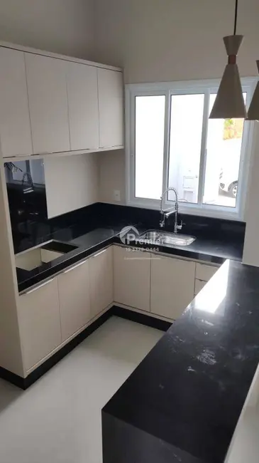 Foto 9 de Casa com 3 quartos à venda, 150m2 em Indaiatuba - SP