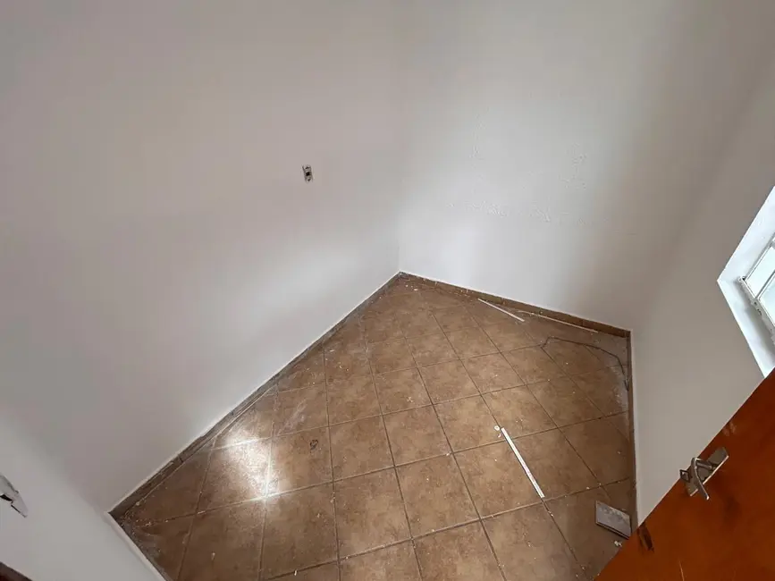 Casa com 4 quartos à venda, 250m2 em Jardim Itamaracá, Indaiatuba - SP - imagem 8 Foto 8 de Casa com 4 quartos à venda, 250m2 em Jardim Itamaracá, Indaiatuba - SP