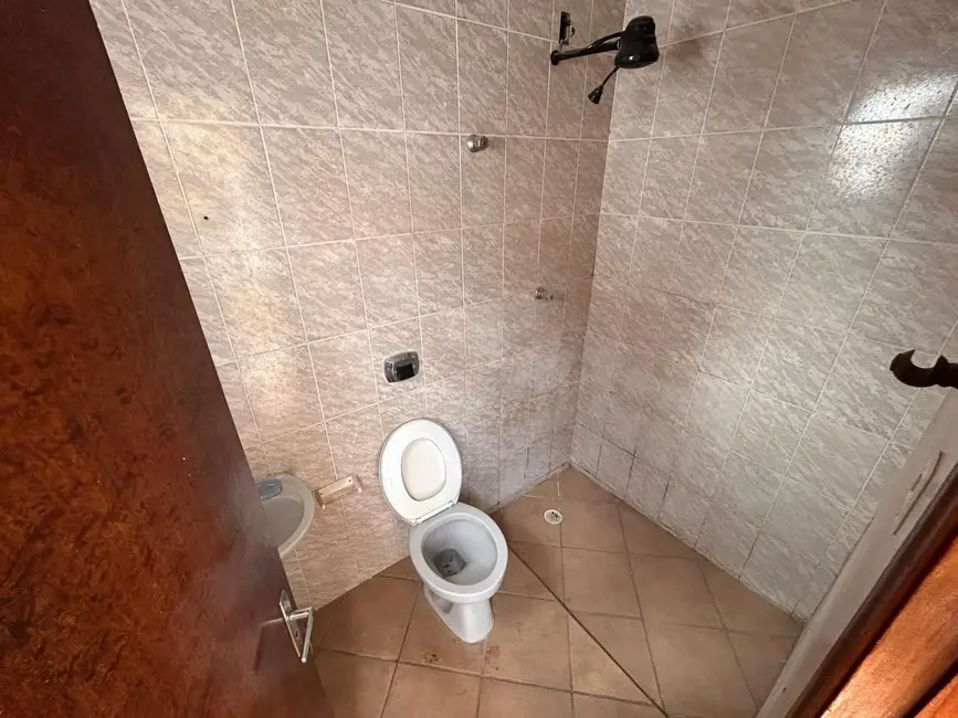 Casa com 4 quartos à venda, 250m2 em Jardim Itamaracá, Indaiatuba - SP - imagem 9 Foto 9 de Casa com 4 quartos à venda, 250m2 em Jardim Itamaracá, Indaiatuba - SP