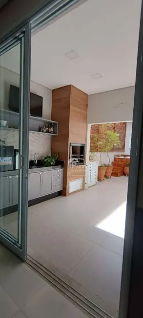 Foto 6 de Casa de Condomínio com 3 quartos à venda, 200m2 em Jardim Bréscia, Indaiatuba - SP