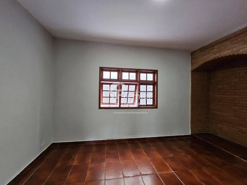 Foto 4 de Casa para alugar, 256m2 em Vila Sfeir, Indaiatuba - SP
