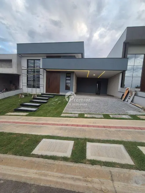 Foto 2 de Casa com 3 quartos à venda, 300m2 em Indaiatuba - SP