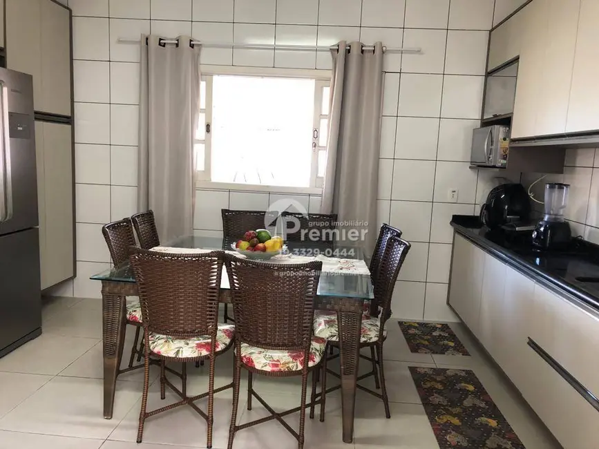 Foto 3 de Casa com 3 quartos à venda, 285m2 em Jardim Regina, Indaiatuba - SP