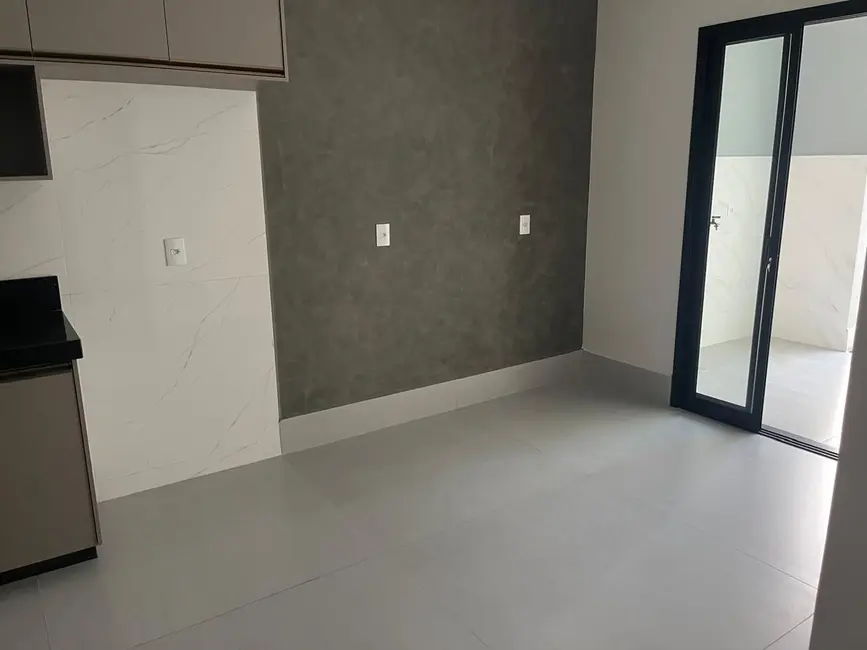 Foto 5 de Casa com 3 quartos à venda e para alugar, 150m2 em Indaiatuba - SP