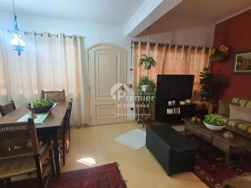 Casa com 3 quartos à venda, 250m2 em Jardim Santa Rita, Indaiatuba - SP - imagem 4 Foto 4 de Casa com 3 quartos à venda, 250m2 em Jardim Santa Rita, Indaiatuba - SP