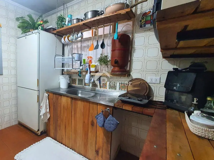 Casa com 3 quartos à venda, 250m2 em Jardim Santa Rita, Indaiatuba - SP - imagem 9 Foto 9 de Casa com 3 quartos à venda, 250m2 em Jardim Santa Rita, Indaiatuba - SP