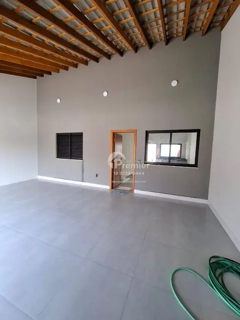Foto 3 de Casa com 2 quartos à venda, 150m2 em Indaiatuba - SP