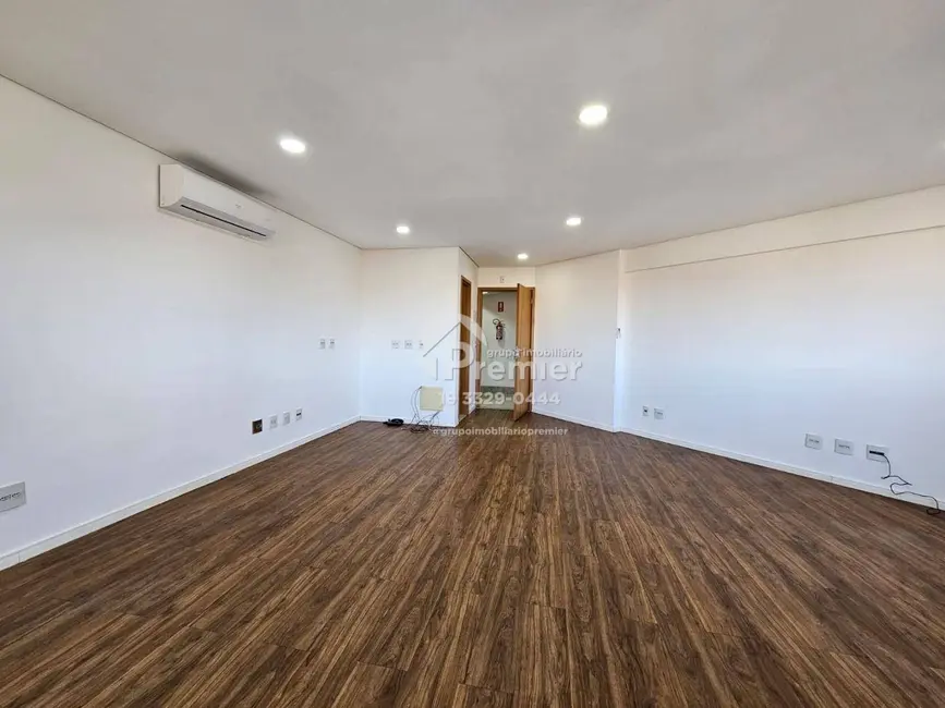 Sala Comercial à venda, 48m2 em Indaiatuba - SP - imagem 2 Foto 2 de Sala Comercial à venda, 48m2 em Indaiatuba - SP