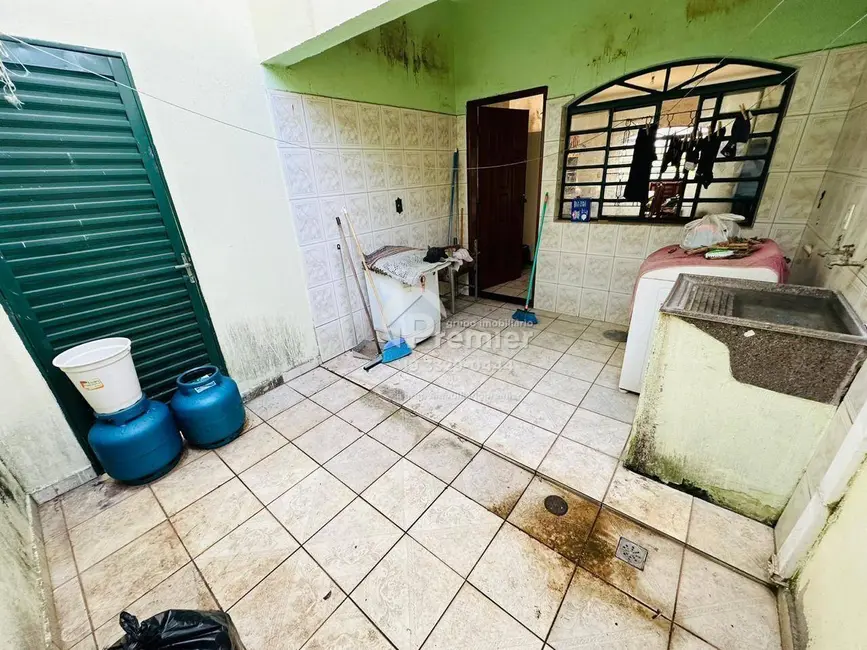 Foto 9 de Casa com 3 quartos à venda, 272m2 em Jardim Regina, Indaiatuba - SP