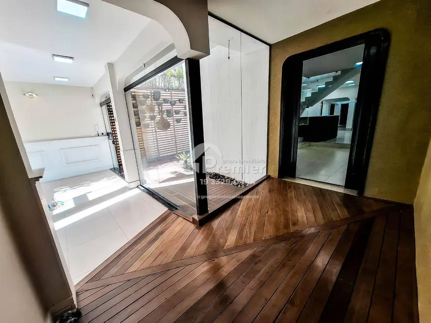 Casa à venda e para alugar, 375m2 em Centro, Indaiatuba - SP - imagem 4 Foto 4 de Casa à venda e para alugar, 375m2 em Centro, Indaiatuba - SP