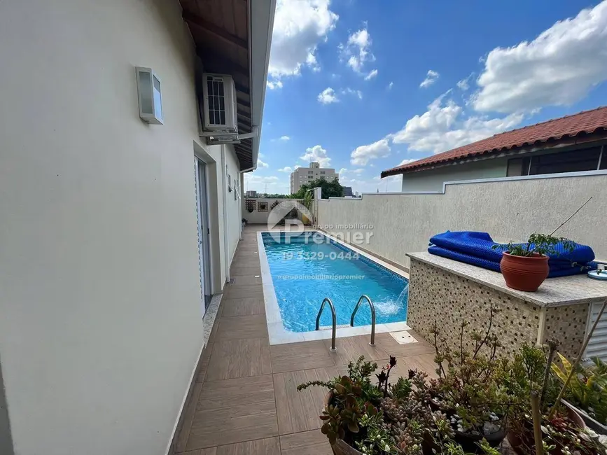 Casa com 3 quartos à venda, 300m2 em Centro, Indaiatuba - SP - imagem 1 Foto 1 de Casa com 3 quartos à venda, 300m2 em Centro, Indaiatuba - SP